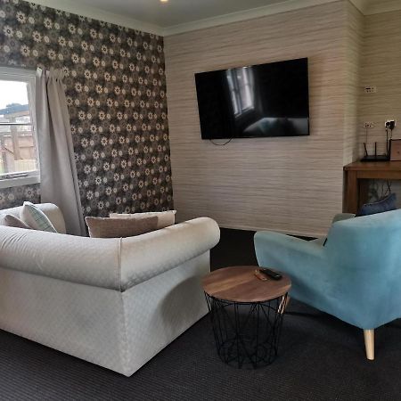Lavalla Estate Guest House Tuakau Ngoại thất bức ảnh